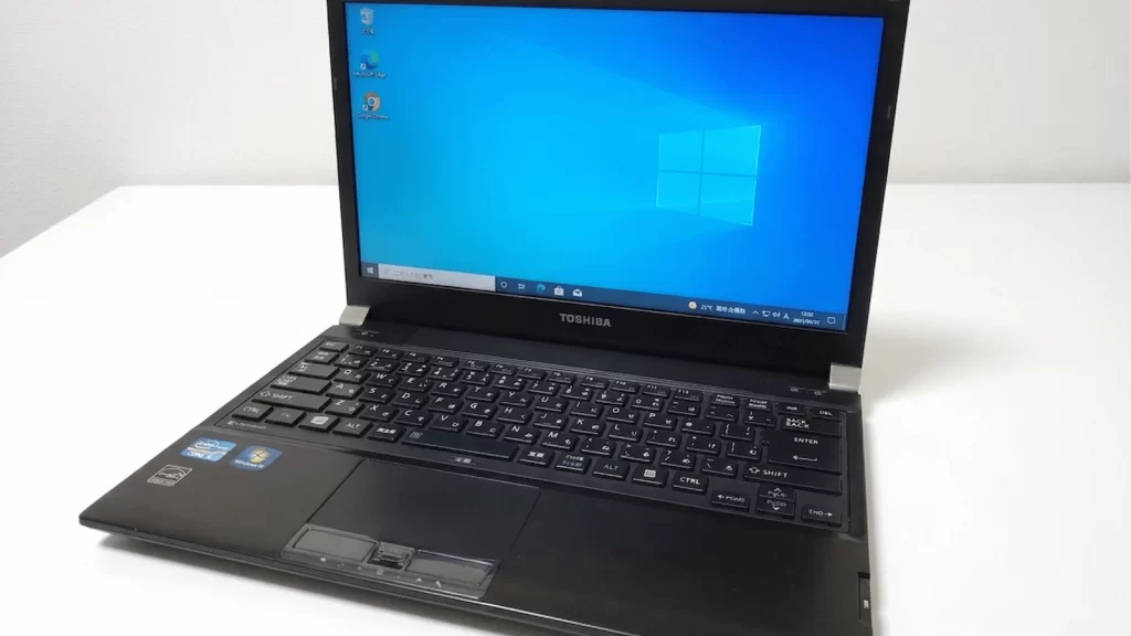 東芝Dynabook R731ノートPCの画像